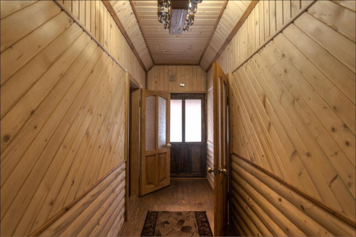 Лісова Хатинка Apartment Kelechin Exterior photo